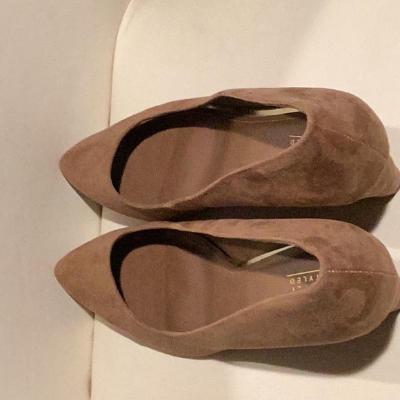 Simply Styled ladies tan faux suede wedge shoes, Agatha size 10M - Picture 6 of 6